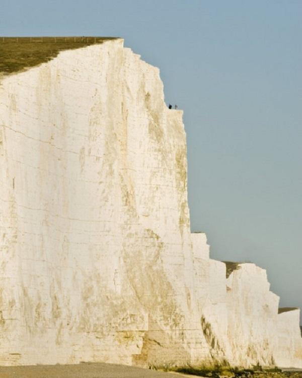 Người trẻ đánh đổi mạng sống vì những thử thách mạo hiểm-2