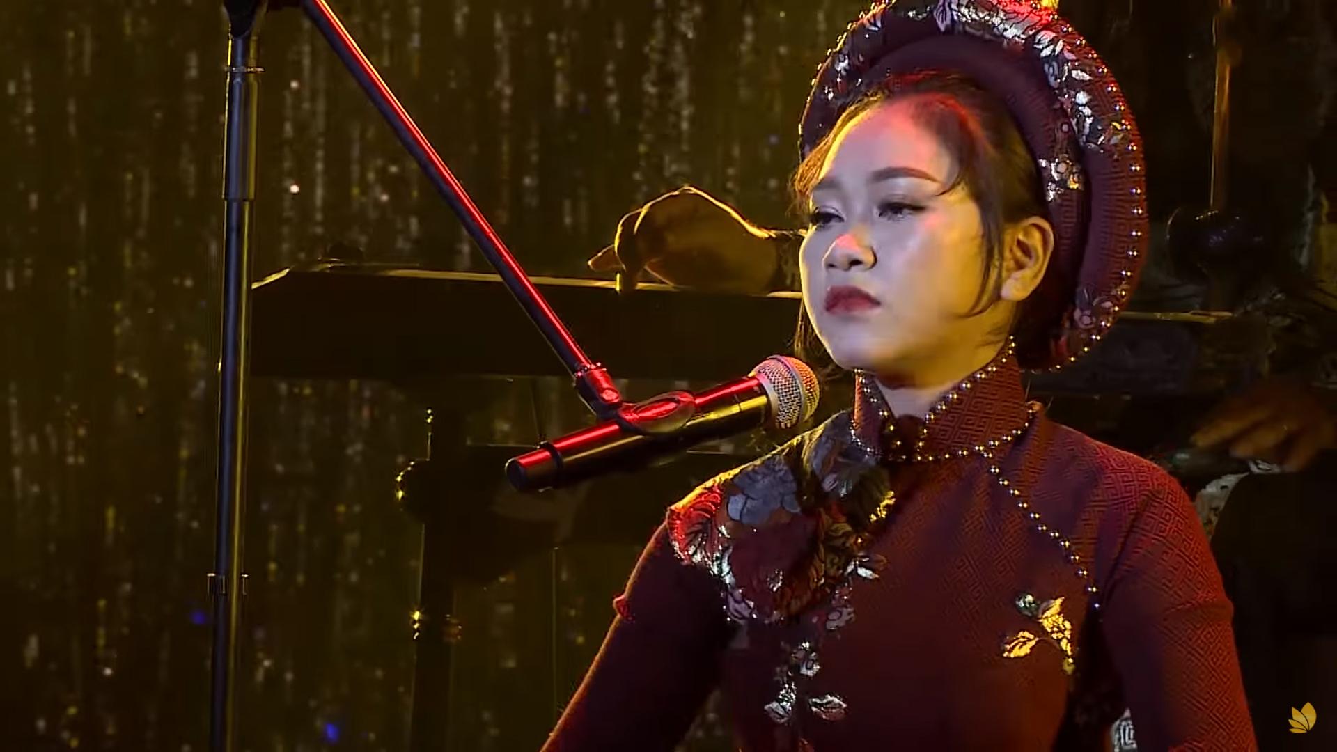 Đàm Vĩnh Hưng bất ngờ khi học trò trở thành Quán quân Tuyệt đỉnh song ca-6