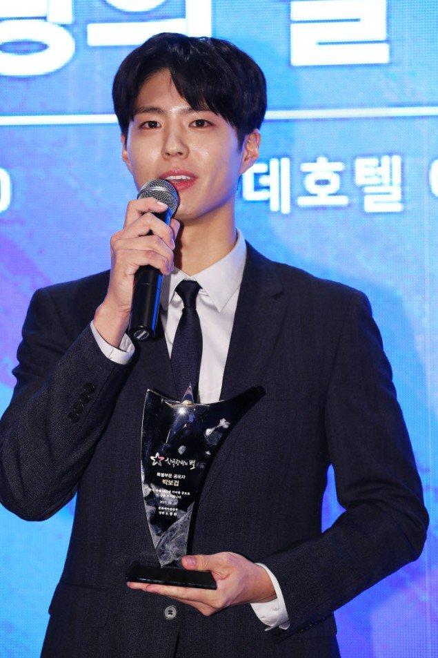 Sao Hàn 13/12: Big Bang Seungri khóc nức nở trong tiệc mừng sinh nhật bất ngờ-8