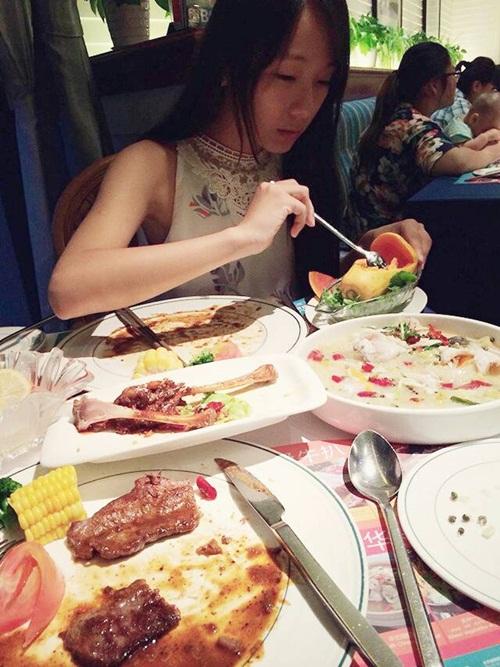 Chê bạn gái qua mạng quá xấu, chàng trai giả vờ đi vệ sinh và trốn biệt tăm-2