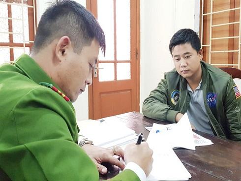 Thực nghiệm hiện trường vụ nghịch tử dùng gậy đánh bố mẻ bánh chè, gãy xương sườn-3