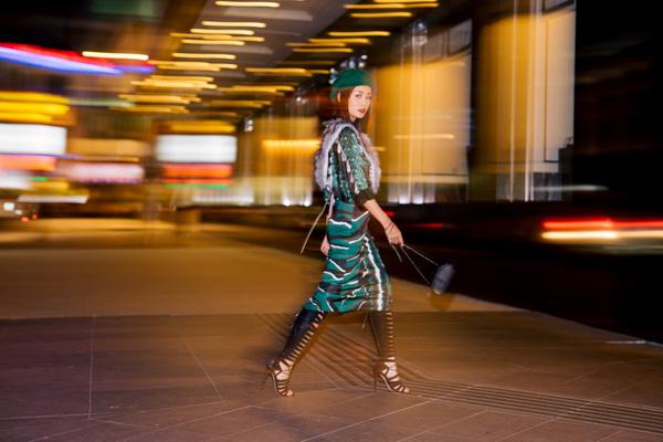 Street style đêm Sài Gòn toàn hàng hiệu của MC Quỳnh Chi-1