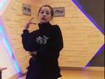 YG đã làm gì cả năm qua mà khiến CL phải tự tung MV lên… Instagram thế này?-3