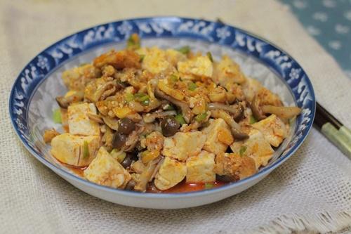 Đậu phụ sốt chua cay ấm bụng đã miệng vô cùng-1