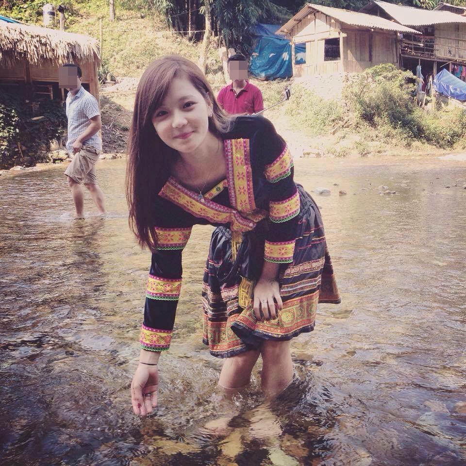 Ông xã hot girl dân tộc Thu Hương quay clip khoe cận cảnh quý tử mới sinh-5