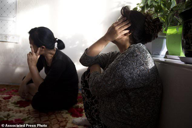 Phận đời tủi nhục của những phụ nữ bị lừa bán sang Trung Quốc làm cô dâu với giá bèo bọt-3