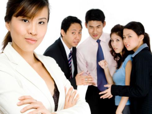 Tướng người hay 'buôn dưa lê', cần hạn chế tiết lộ những điều bí mật