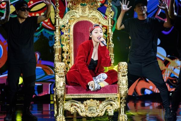 Không chỉ có Hòa Minzy, showbiz Việt còn phát hiện cả thánh lầy Miu Lê-2