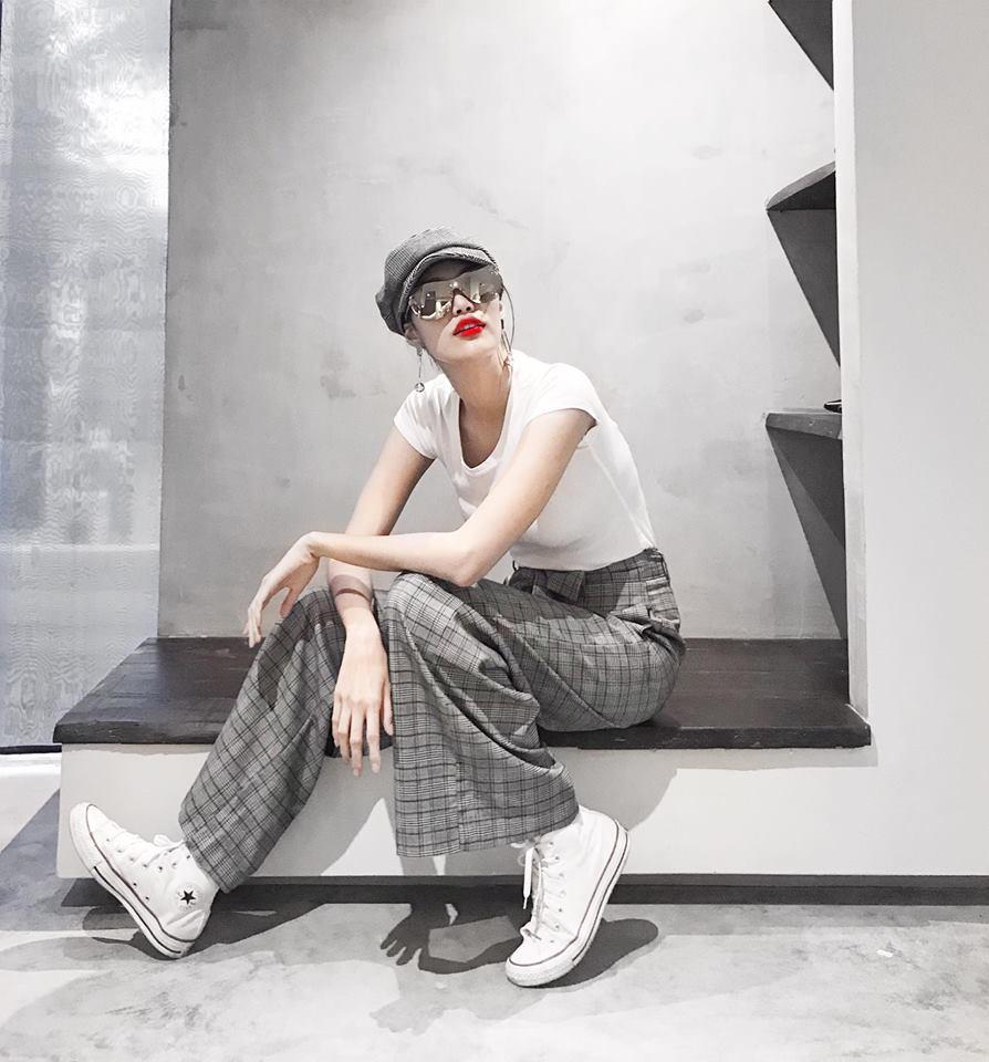 Street style luôn sang chảnh, nhưng ít ai nhận ra điều kỳ lạ này của Lan Khuê!-4