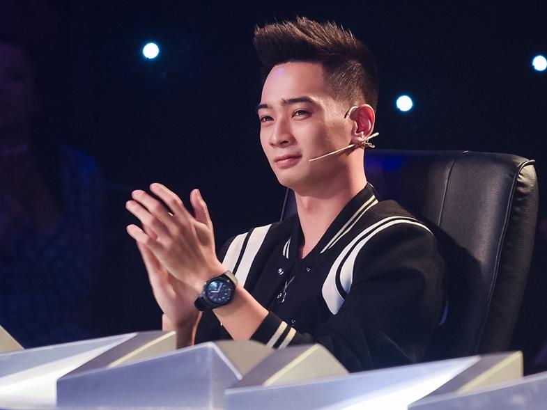 Trước thềm chung kết U23 châu Á, Slim V làm mới Quốc ca cổ vũ U23 Việt Nam-1