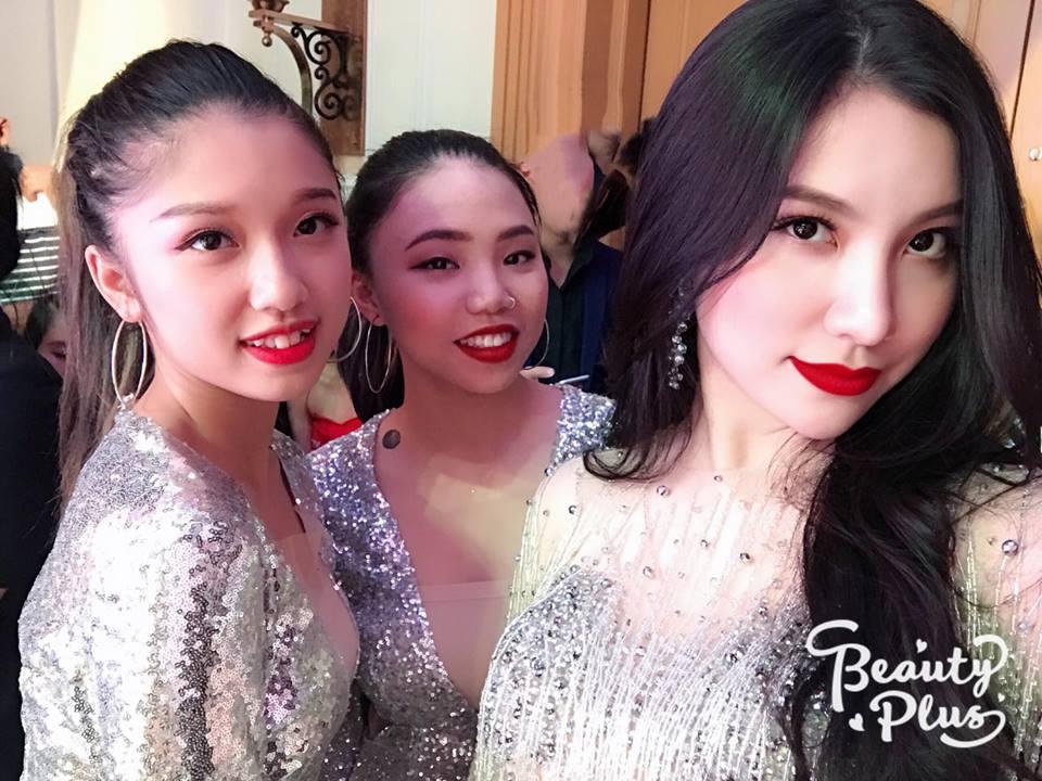 Hot girl - hot boy Việt 16/12: Yến Tatoo đốn tim fan khi song ca Cánh hoa tàn cùng em gái-4