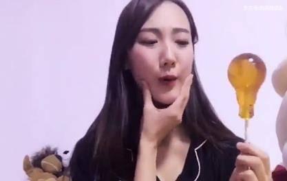 Vụ diễn viên chết do ngã từ tầng 62: Trào lưu kiếm tiền đẫm máu ở Trung Quốc-1