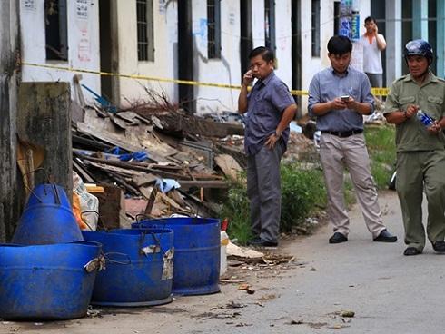 Ảnh hot trong tuần: 'Tá hỏa' phát hiện đầu người trong ba lô vứt vào thùng rác