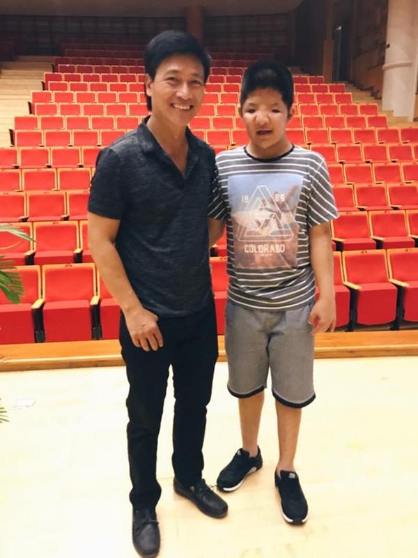 Chương trình làm triệu khán giả khóc về bố con Quốc Tuấn nhận giải vàng-1