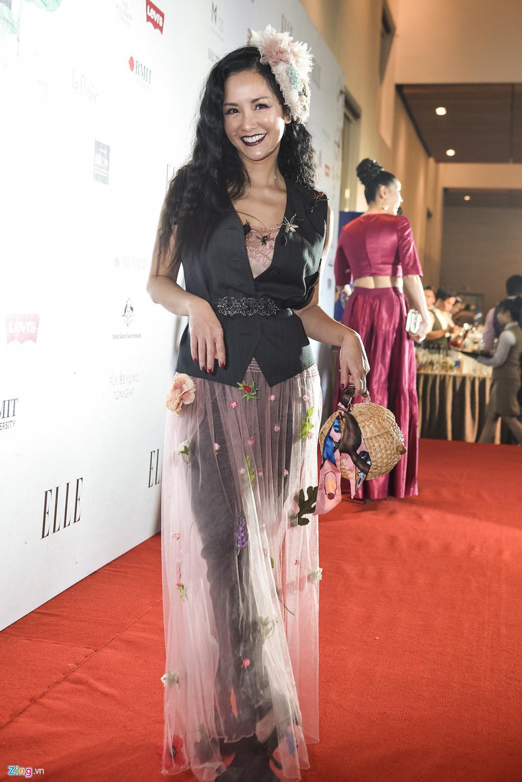 Những bộ cánh xấu thảm họa của sao Việt trong năm 2017-1