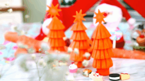 Tỉa cà rốt thành cây thông Noel siêu đơn giản mà đẹp-9