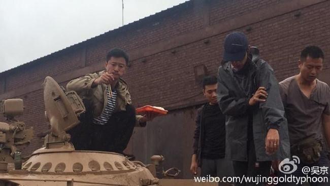 Bữa ăn tạm bợ trên phim trường của sao hạng A Trung Quốc-2