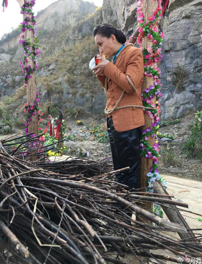 Bữa ăn tạm bợ trên phim trường của sao hạng A Trung Quốc-3