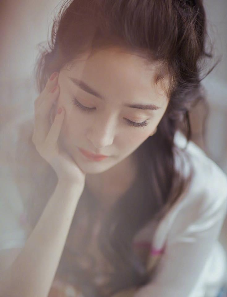 Gái một con Dương Mịch khoe nhan sắc ngọt ngào, đậm khí chất-3