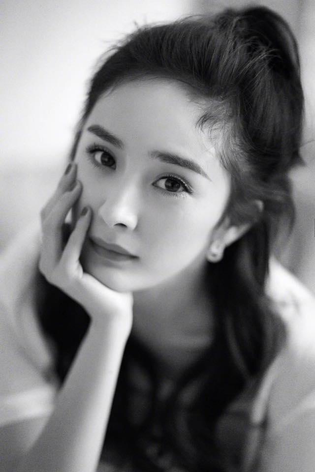 Gái một con Dương Mịch khoe nhan sắc ngọt ngào, đậm khí chất-4