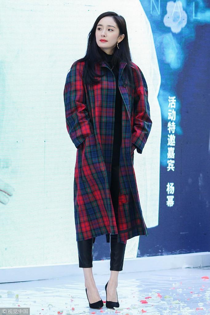 Gái một con Dương Mịch khoe nhan sắc ngọt ngào, đậm khí chất-12