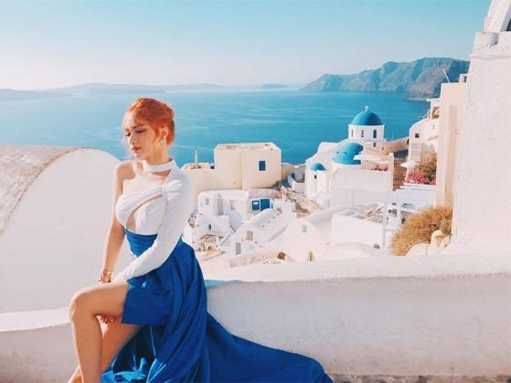 Hồ Quỳnh Hương hóa bà già Noel, Tino kể chuyện tình gà bông-9