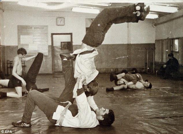 Putin từng là diễn viên đóng thế-1