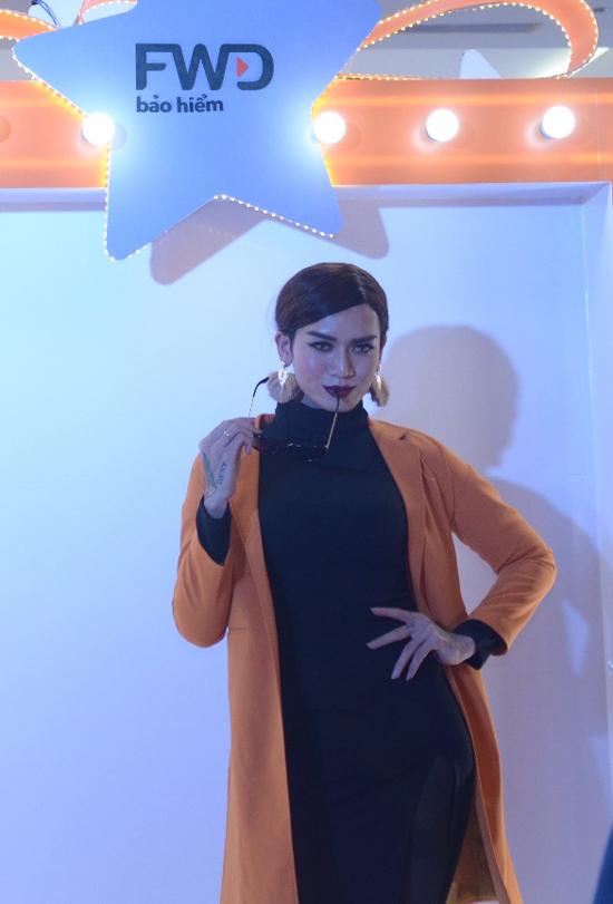 BB Trần hóa thân thành Tóc Tiên-3