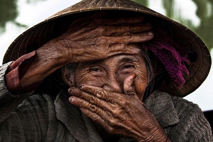 Chuyên gia make up trần tình về hình ảnh cụ bà 80 tuổi Trương Thị May gây shock làng thời trang-6