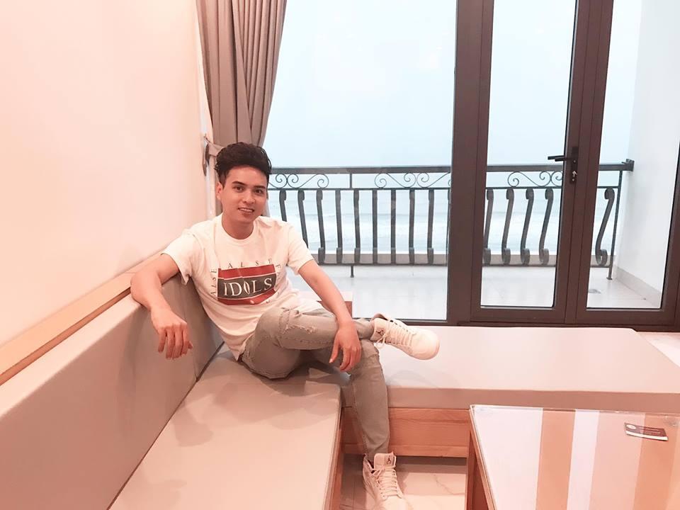 Giữa ồn ào tình ái, Hồ Quang Hiếu thở dài: Cuộc đời nghệ sĩ giống như con vịt...-1