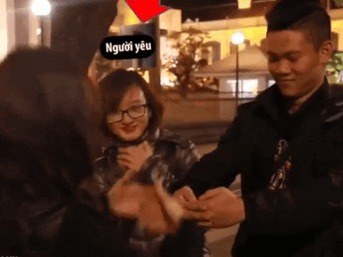 Tránh hết ra cho anh qua nào!-1