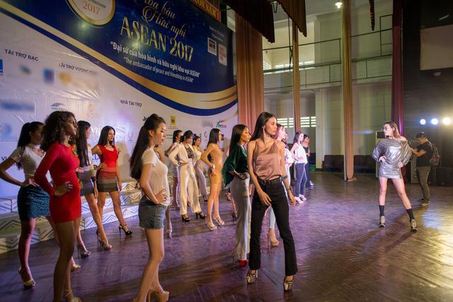 Nổi danh là huấn luyện viên sát thủ, Võ Hoàng Yến thuở chân ướt chân ráo trông ra sao?-4