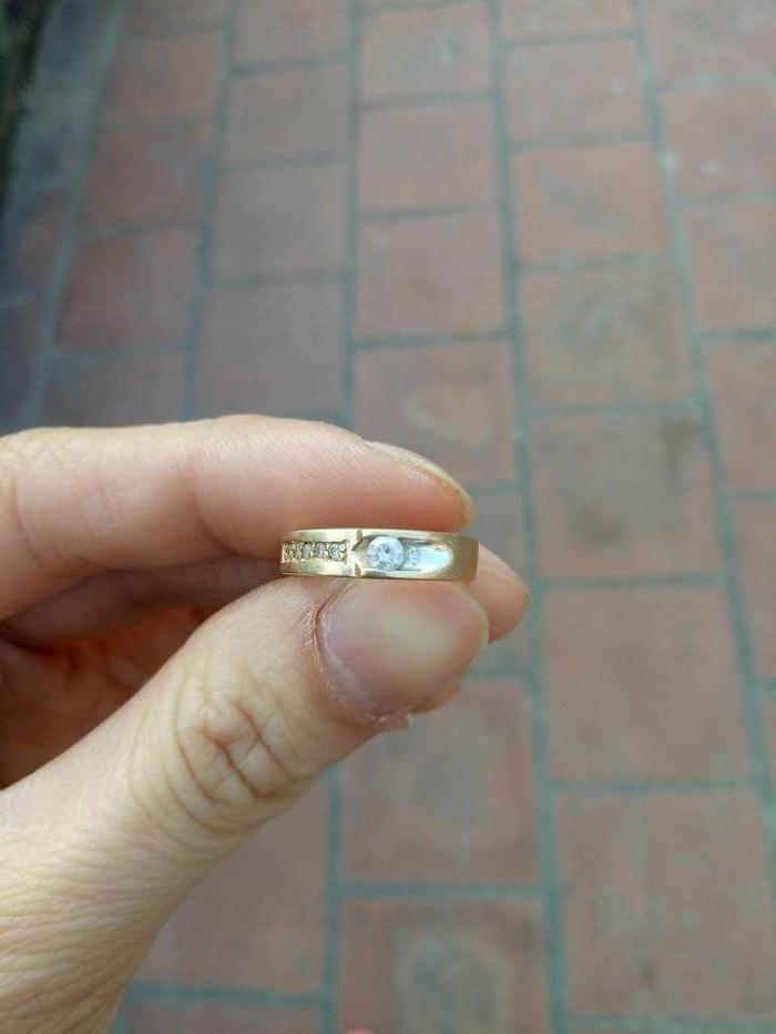 Bi hài chiêu xử lý nhẫn cưới sau khi vợ chồng ly hôn của các bà vợ-1