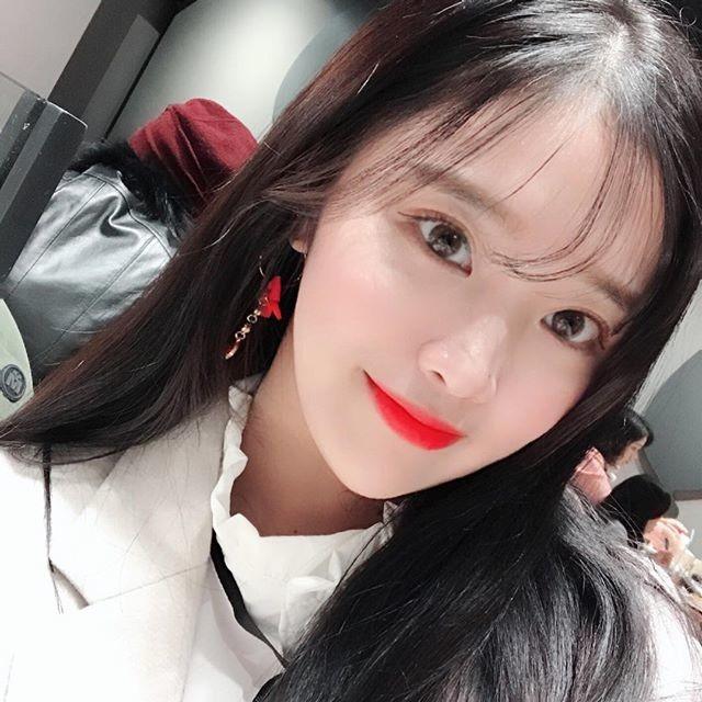 Bản sao của IU gây sốt cộng đồng mạng bởi vẻ đẹp hoàn hảo lấn át cả bản chính-7