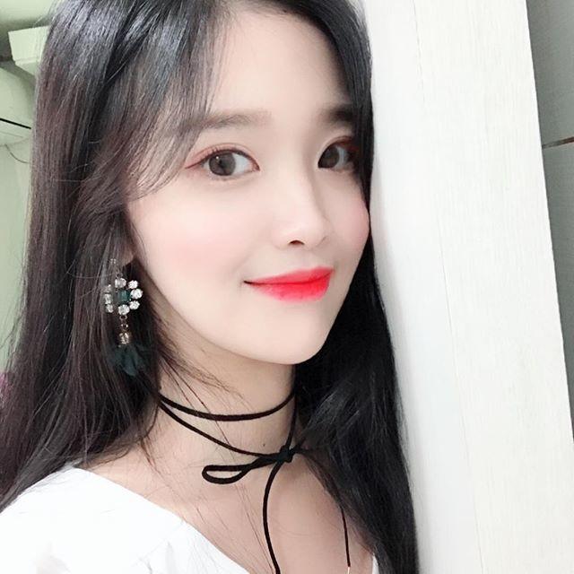 Bản sao của IU gây sốt cộng đồng mạng bởi vẻ đẹp hoàn hảo lấn át cả bản chính-8