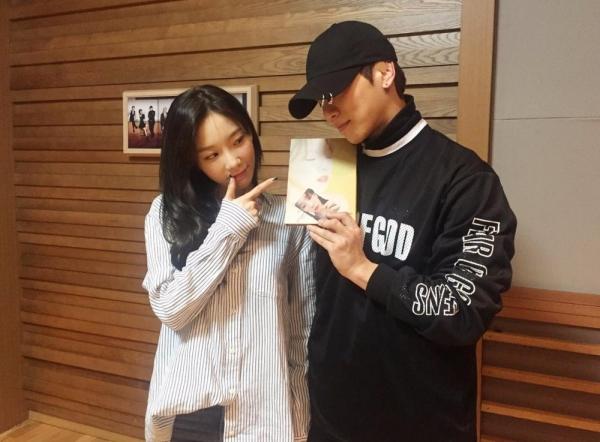 Đôi bạn 13 năm Taeyeon - Jonghyun với những sân khấu kết hợp khiến ai cũng ngậm ngùi-1