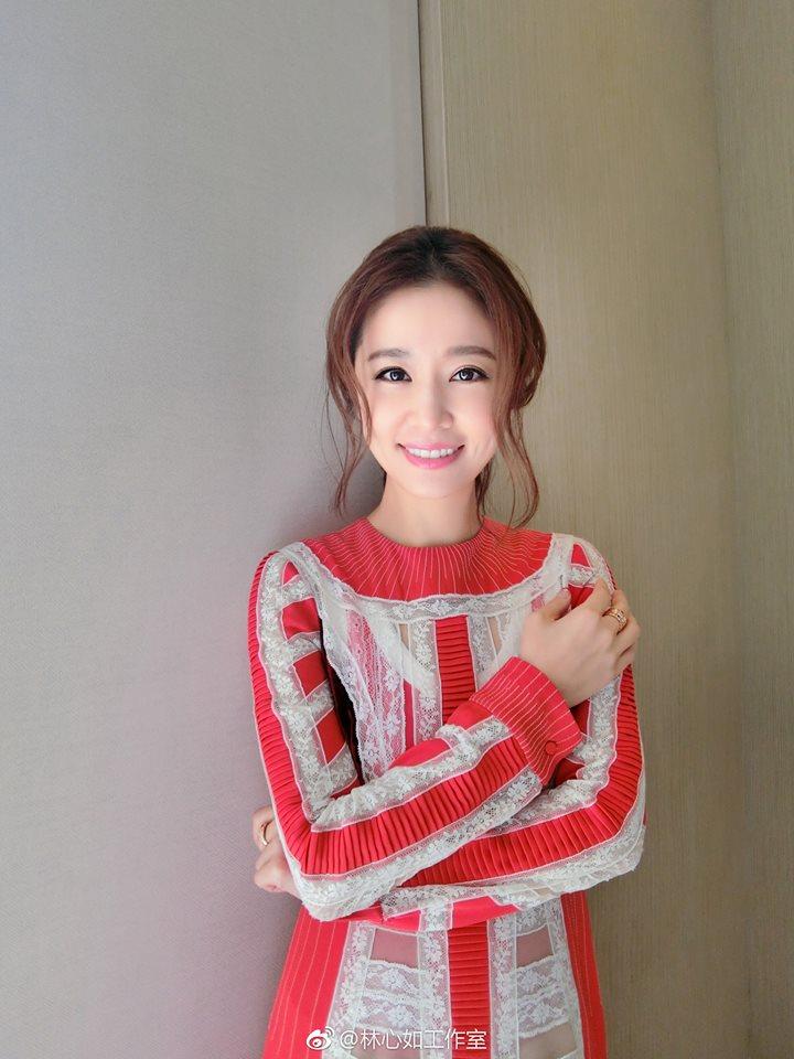 Thấy Lâm Tâm Như hôn trai trẻ, Hoắc Kiến Hoa dằn mặt tình địch: Môi vợ tôi có mềm không?-2