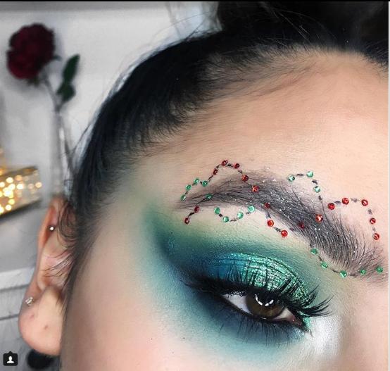 Giáng sinh nổi bần bật với muôn kiểu lông mày chuẩn xu hướng-7