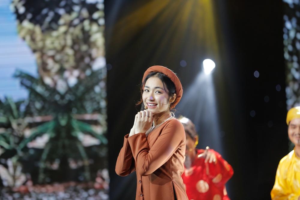 ‘Cô hàng nước’ Hòa Minzy lần thứ 3 giành chiến thắng tại Cặp đôi hoàn hảo-2