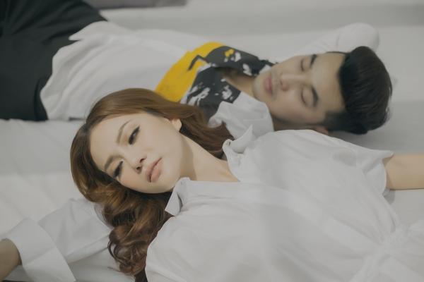 Thu Thủy tái hợp Ưng Hoàng Phúc tung hit mới khiến khán giả thổn thức-1