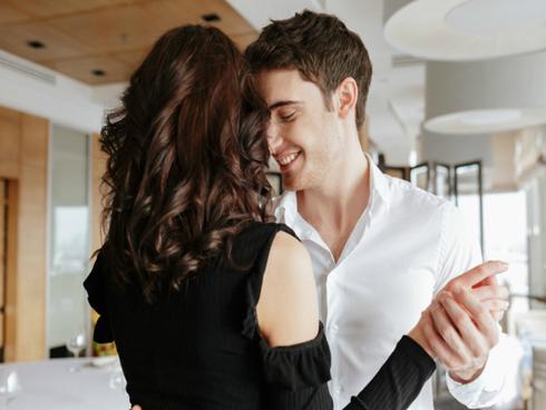 Cười lăn cười bò chuyện các bà vợ dùng chồng như phá khiến các anh thân tàn ma dại-11