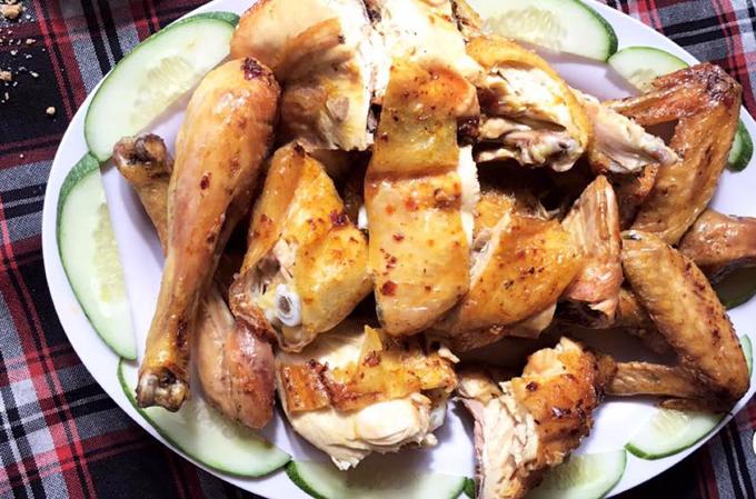 Chuyến đi Đà Lạt ngập trong đồ ăn của vợ chồng Lê Thúy-7