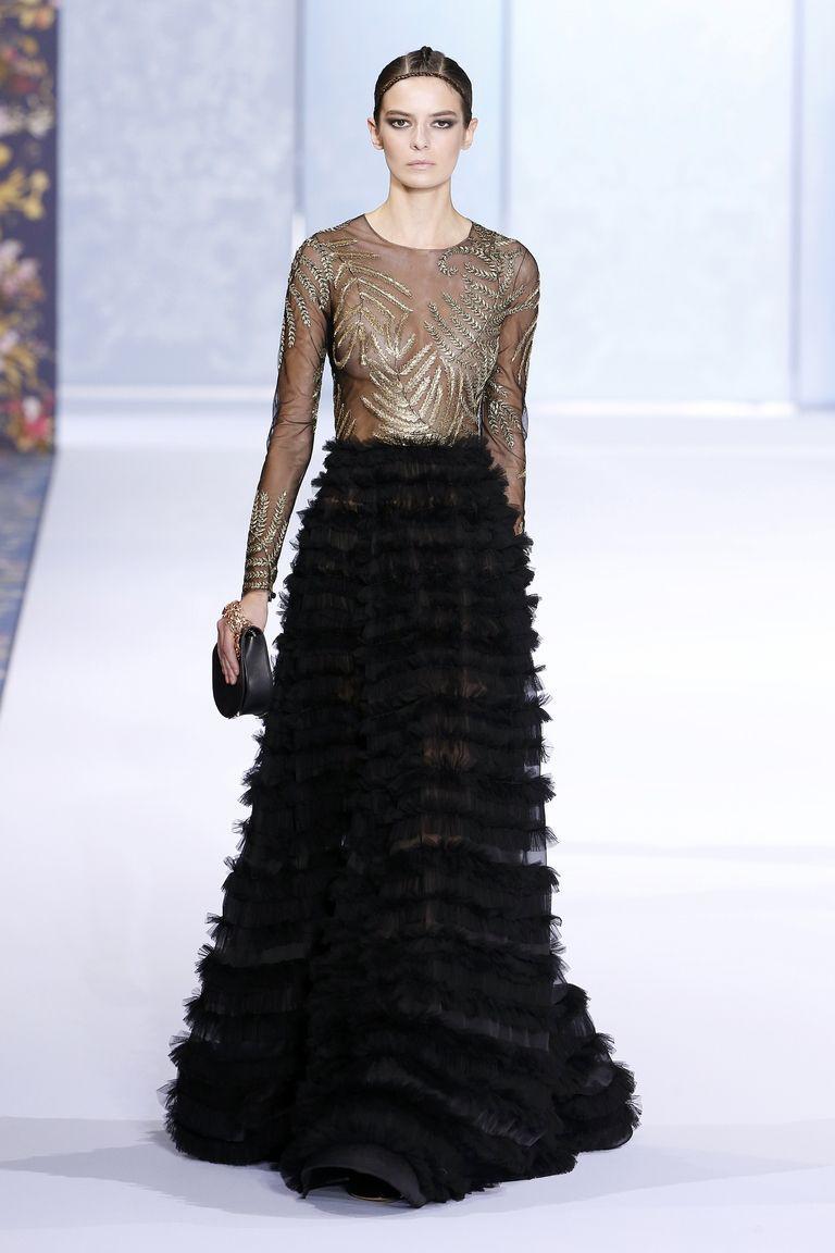 Vợ hoàng tử Harry chọn váy ngày đính hôn táo bạo nhất lịch sử-3