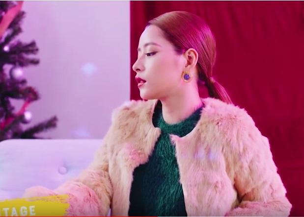 Clip: Chi Pu - Quỳnh Anh Shyn gợi ý 6 set đồ giúp bạn nổi bần bật đêm Giáng sinh-4