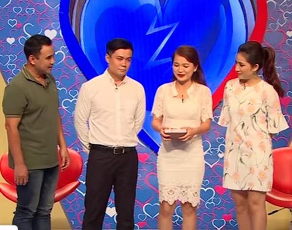 Bạn muốn hẹn hò và những màn mai mối tẽn tò nhất 2017-8