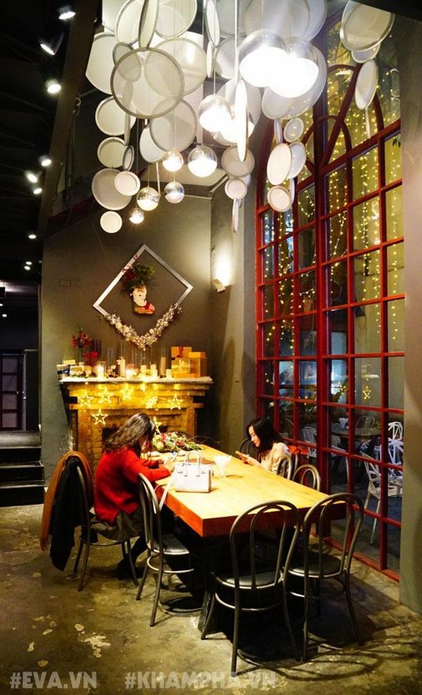 Những quán cafe ngon tha hồ check in, sống ảo ở Hà Nội mùa Noel này-8