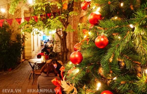 Những quán cafe ngon tha hồ check in, sống ảo ở Hà Nội mùa Noel này-14