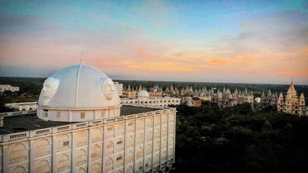 Giáng sinh, fan Harry Potter rủ nhau check-in tại trường đại học được mệnh danh Hogwarts Việt Nam-6