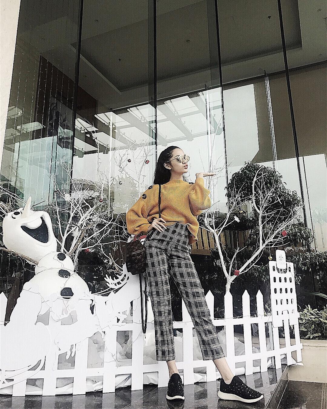 Tin sao Việt: Hương Giang Idol gây bất ngờ khi tạo dáng siêu mẫu trong tích tắc-3