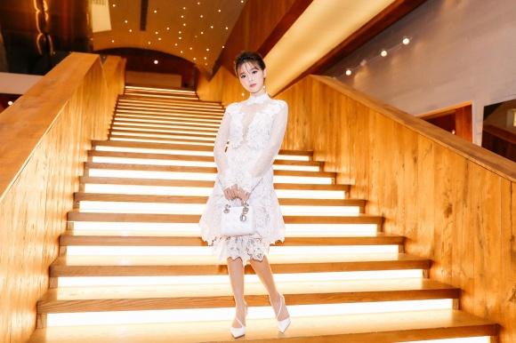 Midu và sự xuất hiện âm thầm của những chiếc túi xách hàng hiệu đắt đỏ-6